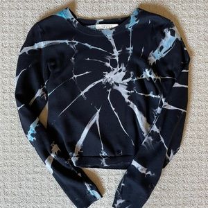 Crew neck cropped sweater